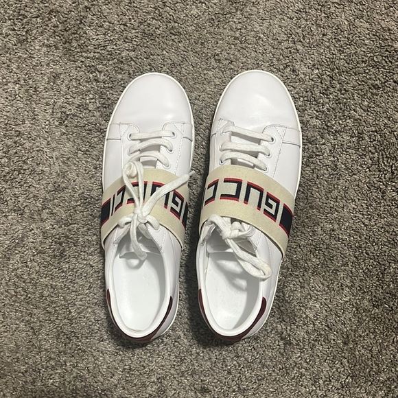 Gucci Striped leather sneaker - Picture 1 of 4